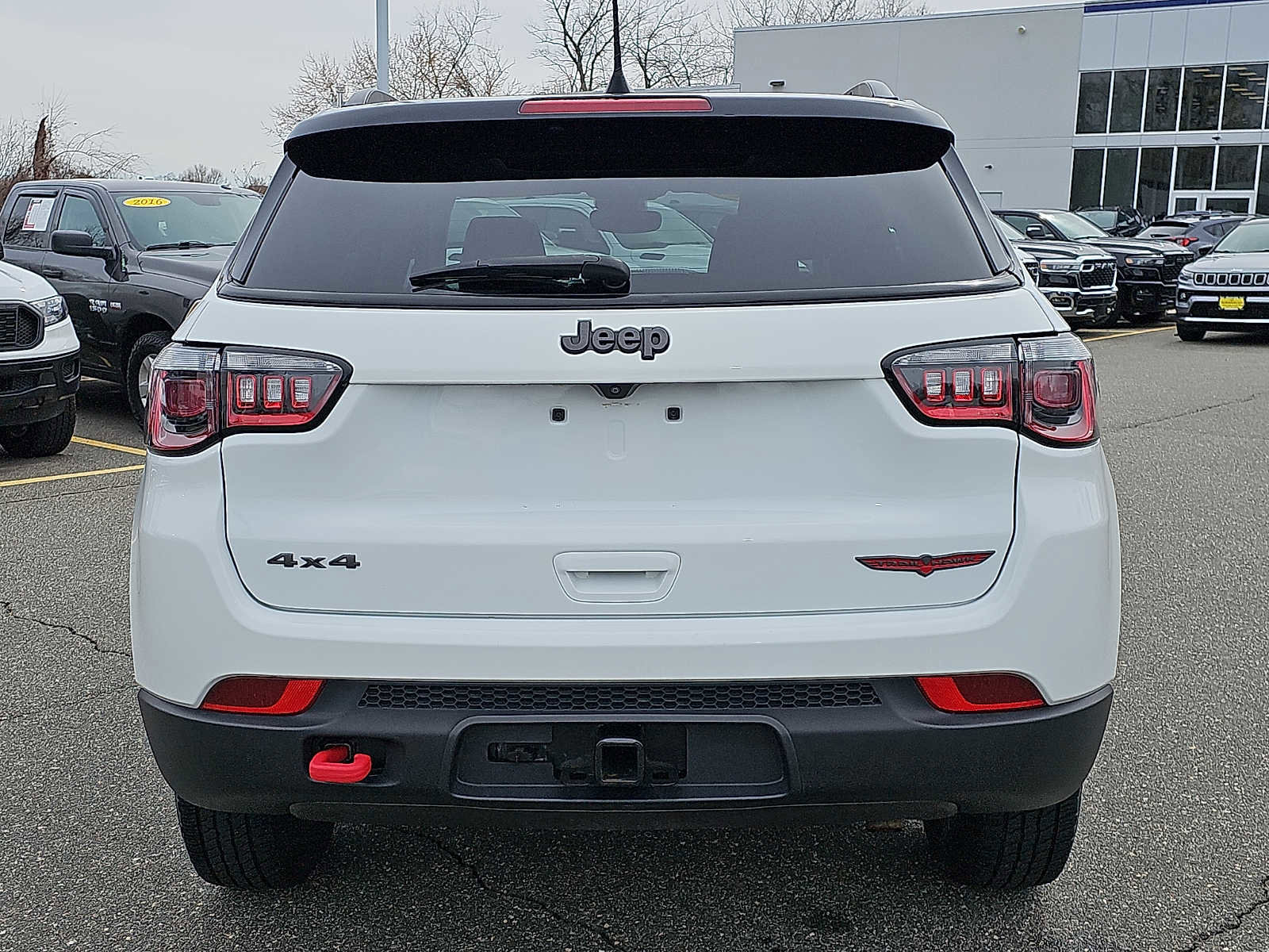 Used 2022 Jeep Compass Trailhawk w/ Sun and Sound Group image 5