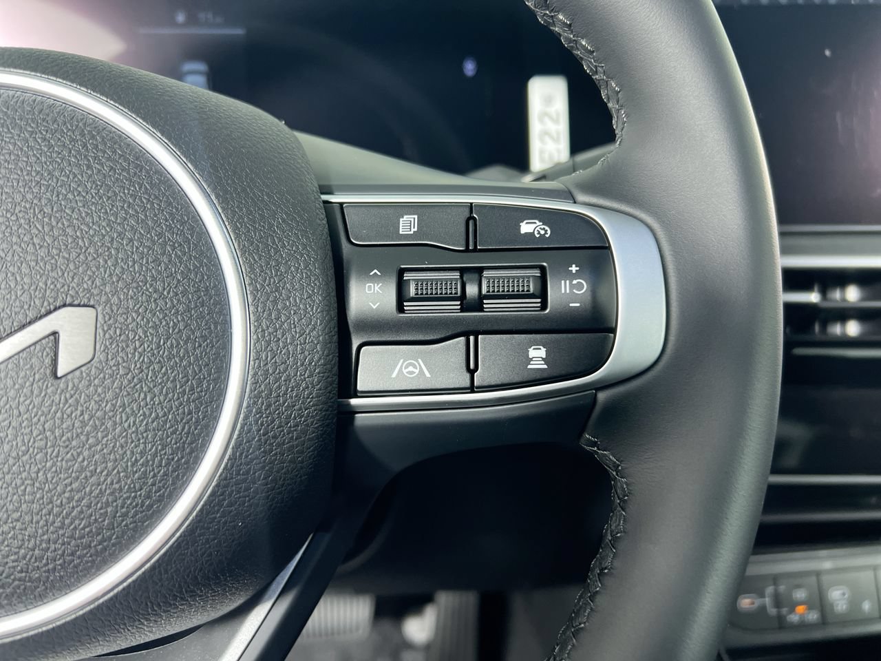 New 2026 Kia K5 GT-Line w/ GT-Line Premium Package FWD image 19