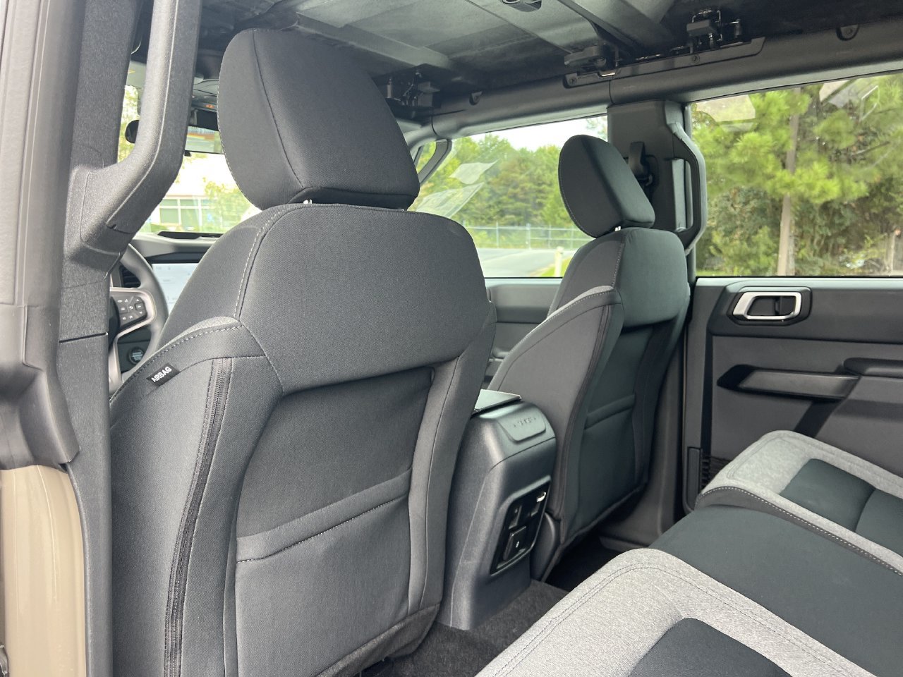New 2026 Ford Bronco 4-Door w/ Sasquatch Package AWD/4WD image 16