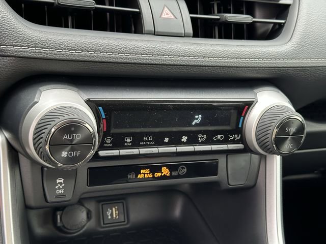 Used 2025 Toyota RAV4 LE image 19