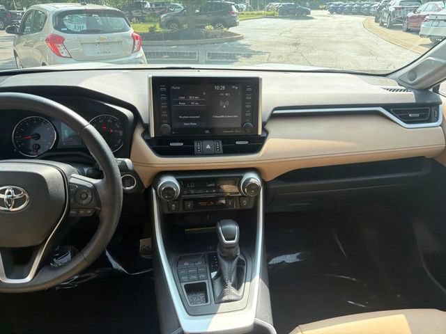 Used 2020 Toyota RAV4 XLE Premium AWD/4WD image 14