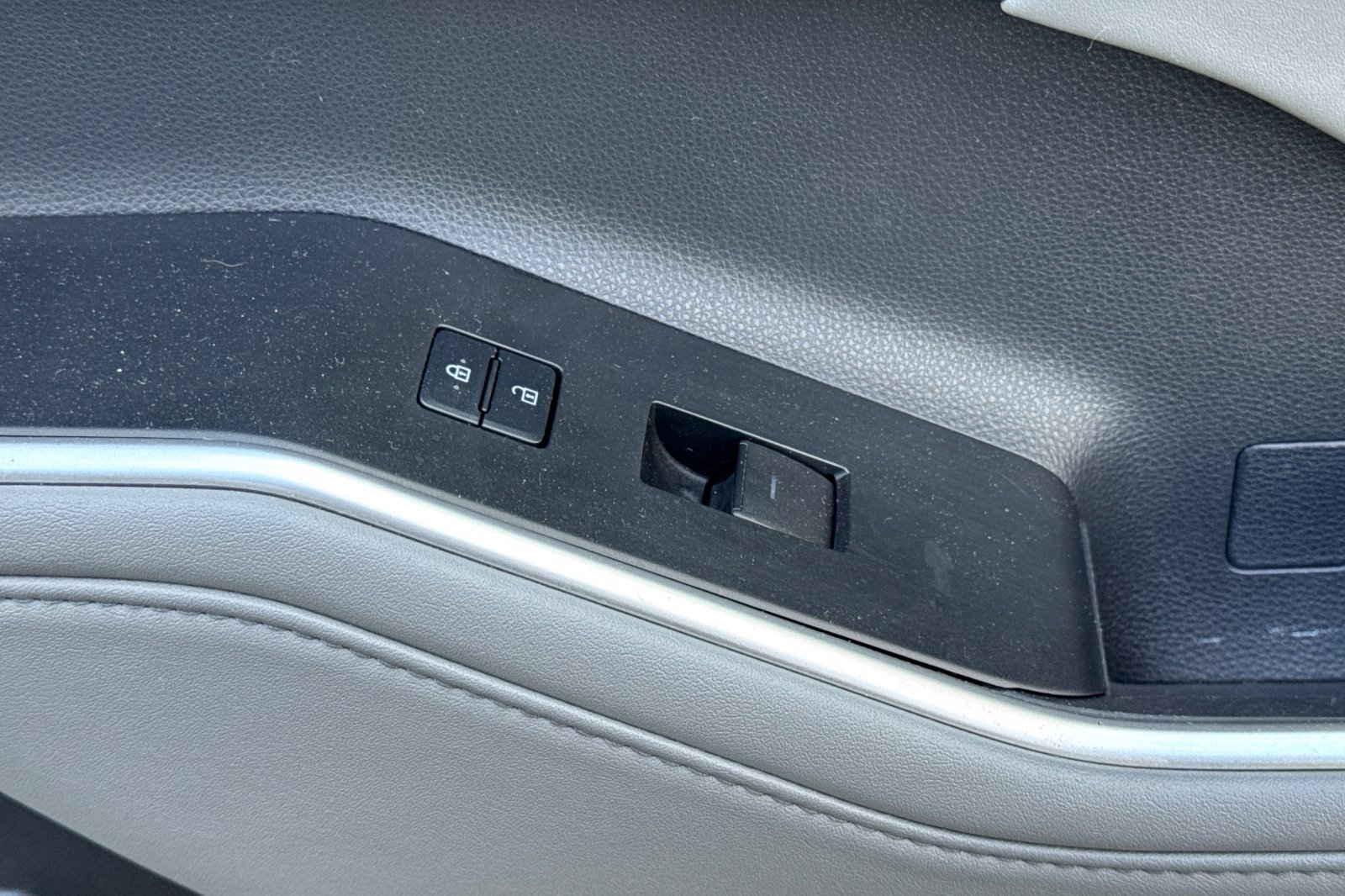 Used 2022 Toyota Highlander XLE image 24