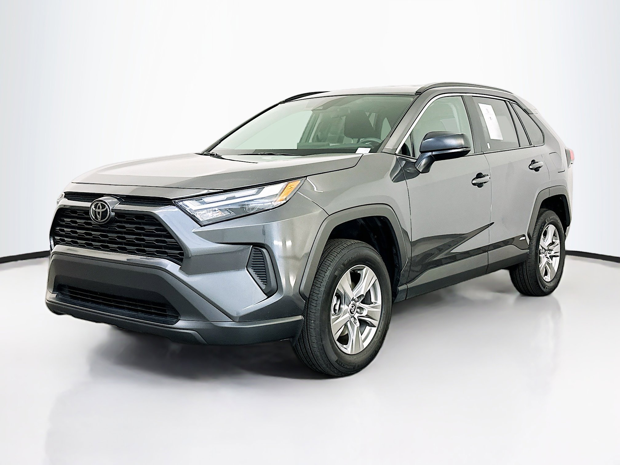 Used 2025 Toyota RAV4 LE image 3