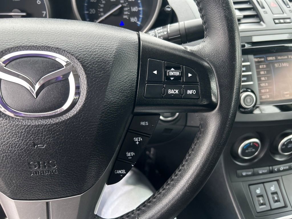 Used 2013 MAZDA MAZDA3 i Grand Touring image 24