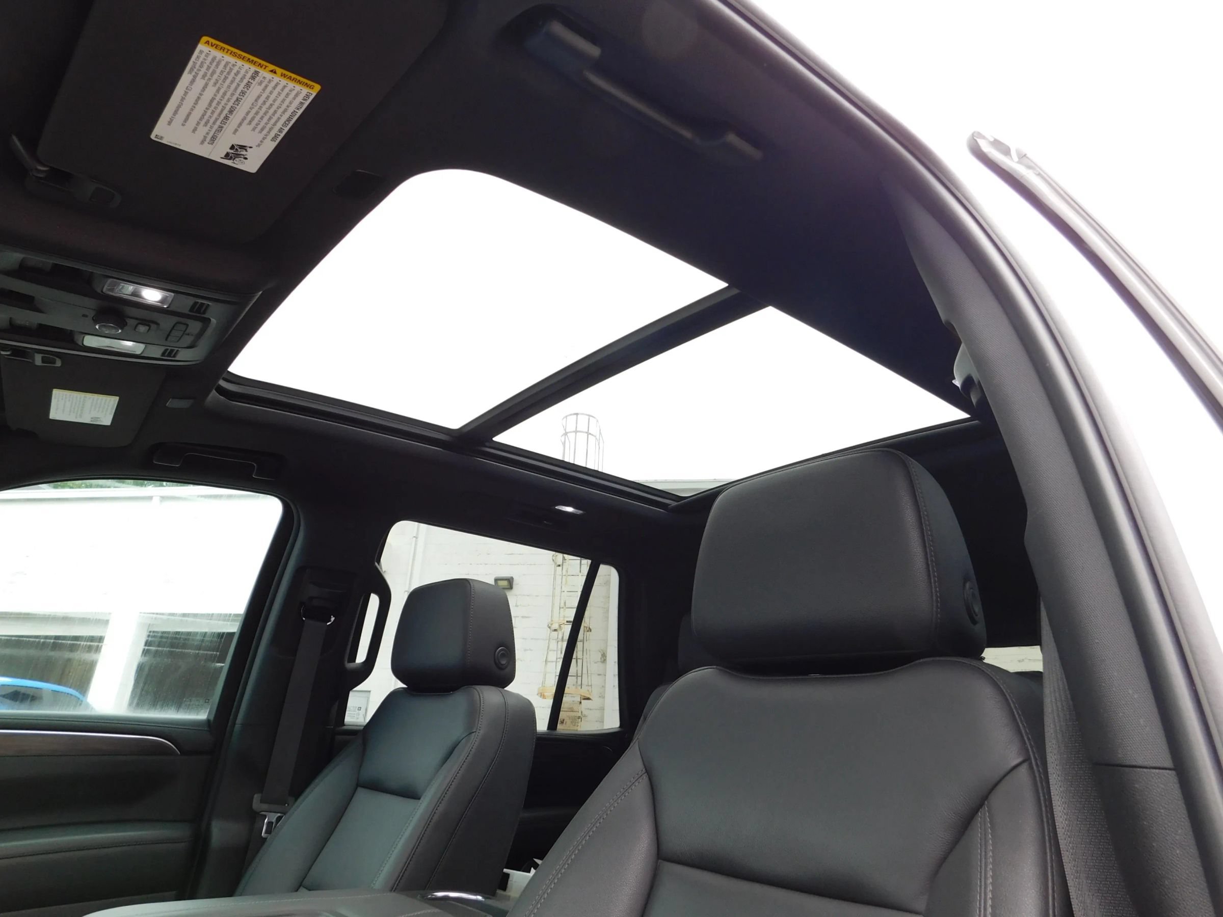 Used 2023 Chevrolet Tahoe Z71 AWD/4WD image 17