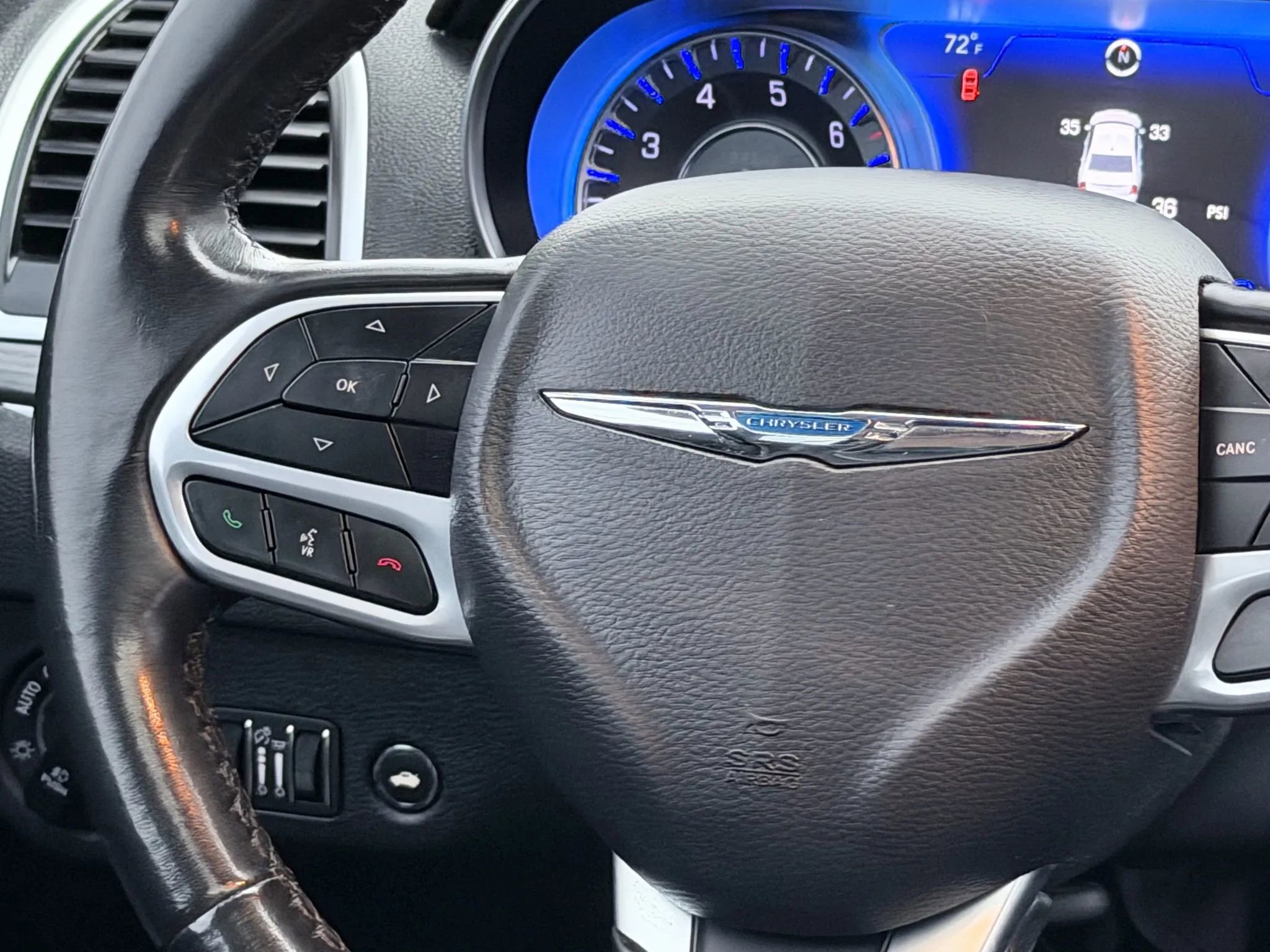 Used 2021 Chrysler 300 Touring L w/ Popular Equipment Group RWD image 15