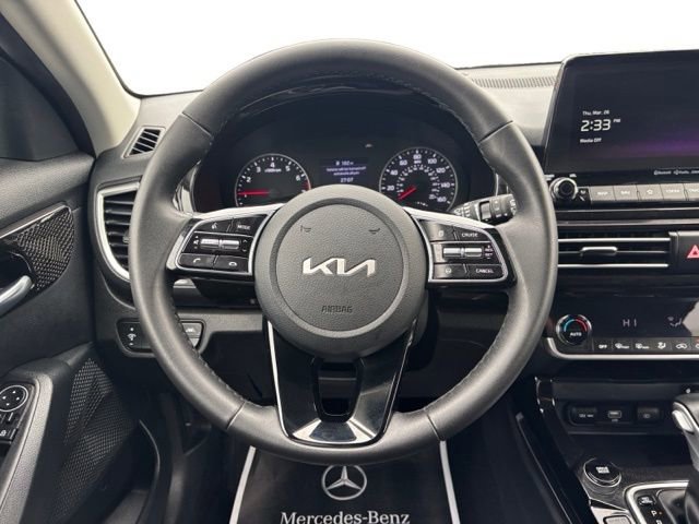 Certified 2023 Kia Seltos EX image 16