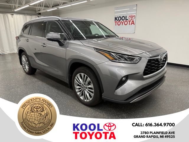 Certified 2025 Toyota Highlander Platinum