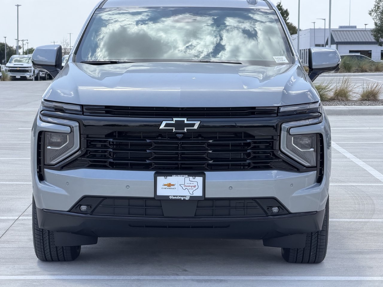 New 2026 Chevrolet Suburban RST w/ RST Capability Package AWD/4WD image 6