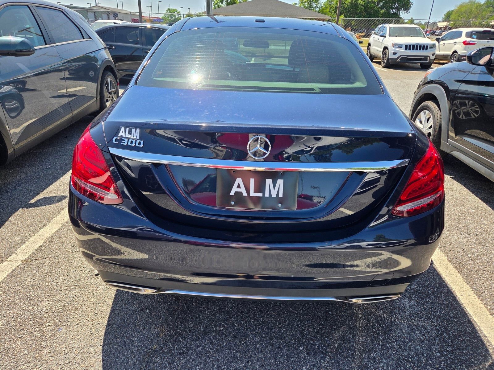 Used 2018 Mercedes-Benz C 300 Sedan image 8