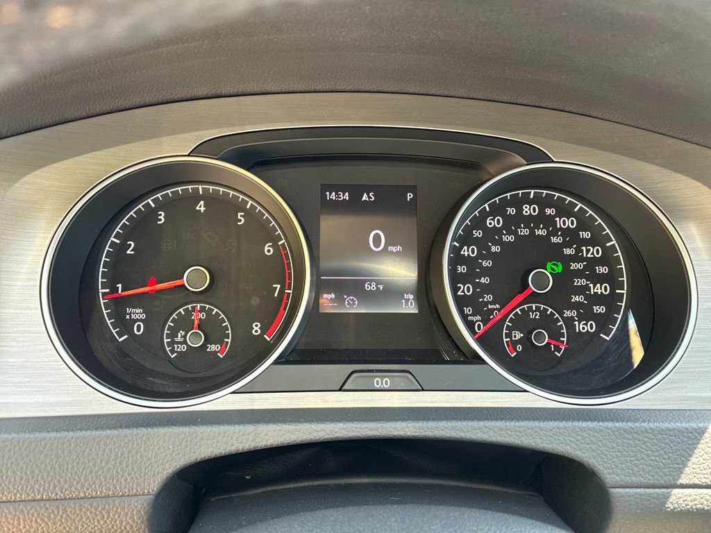 Used 2017 Volkswagen Golf S FWD image 13