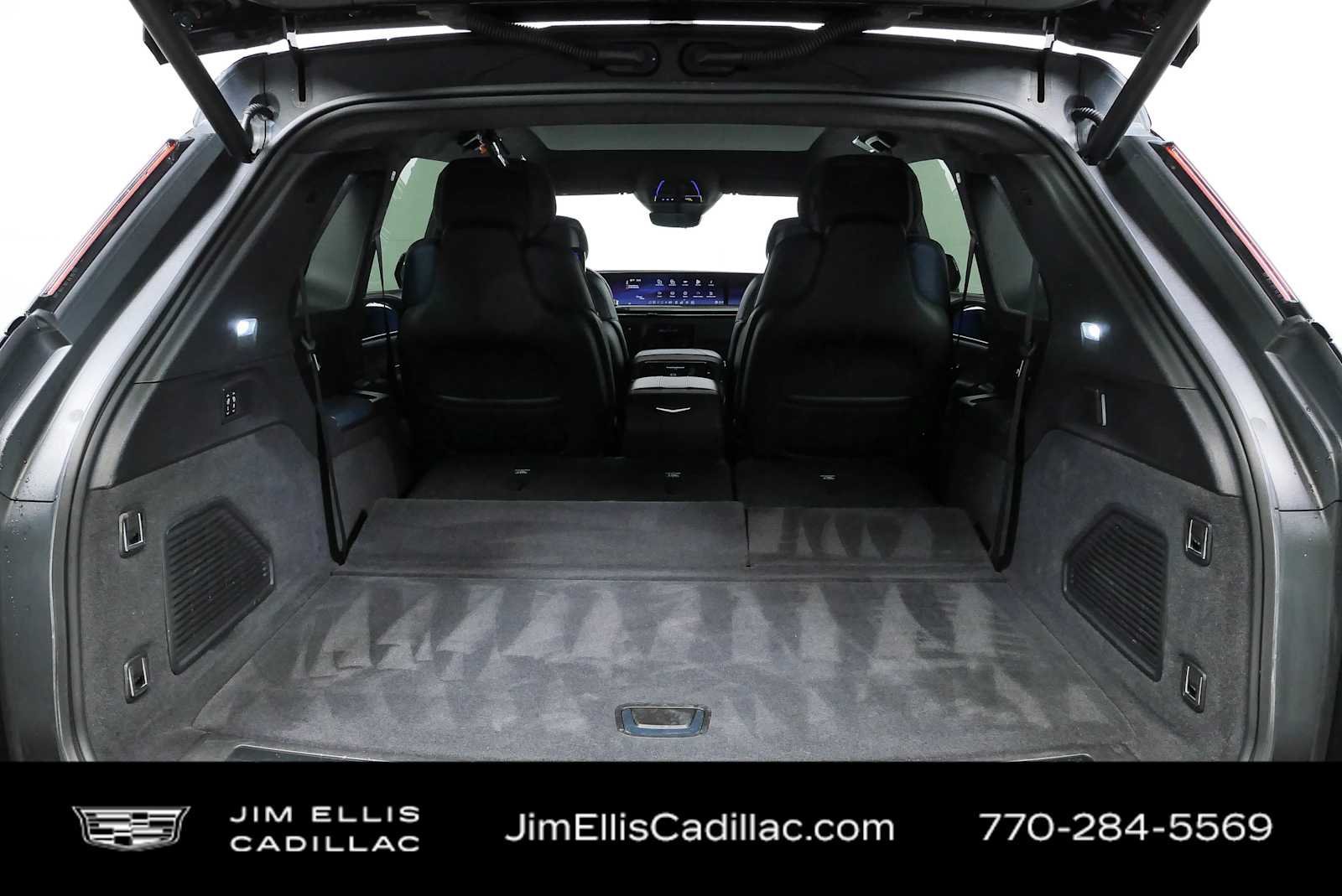Used 2026 Cadillac Escalade IQ Sport 2 AWD/4WD image 32