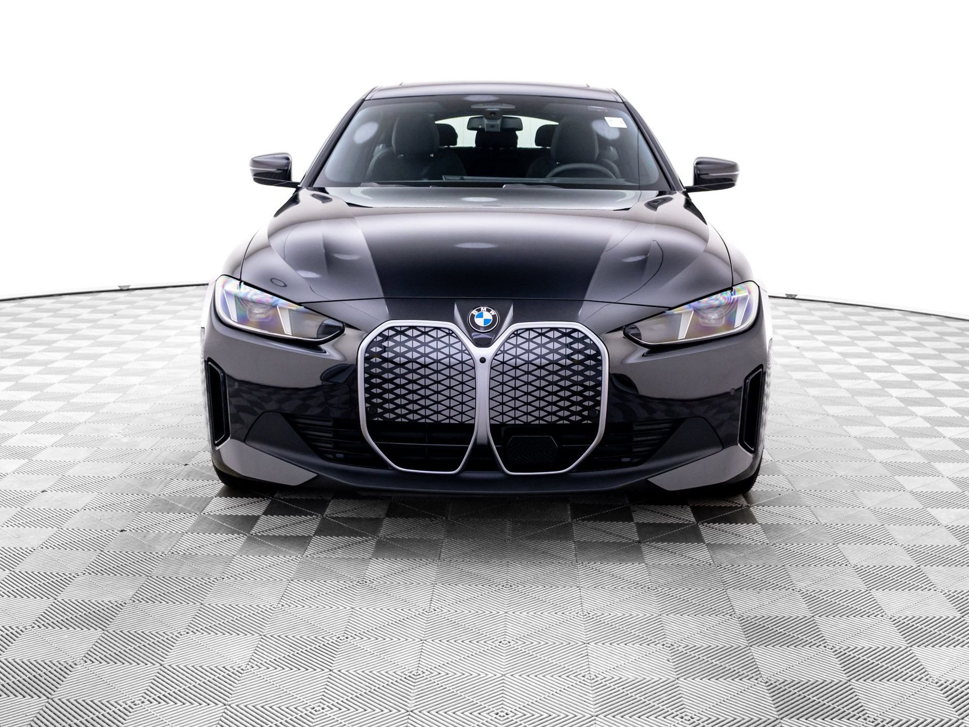 New 2026 BMW i4 xDrive40i w/ Premium Package AWD/4WD image 9