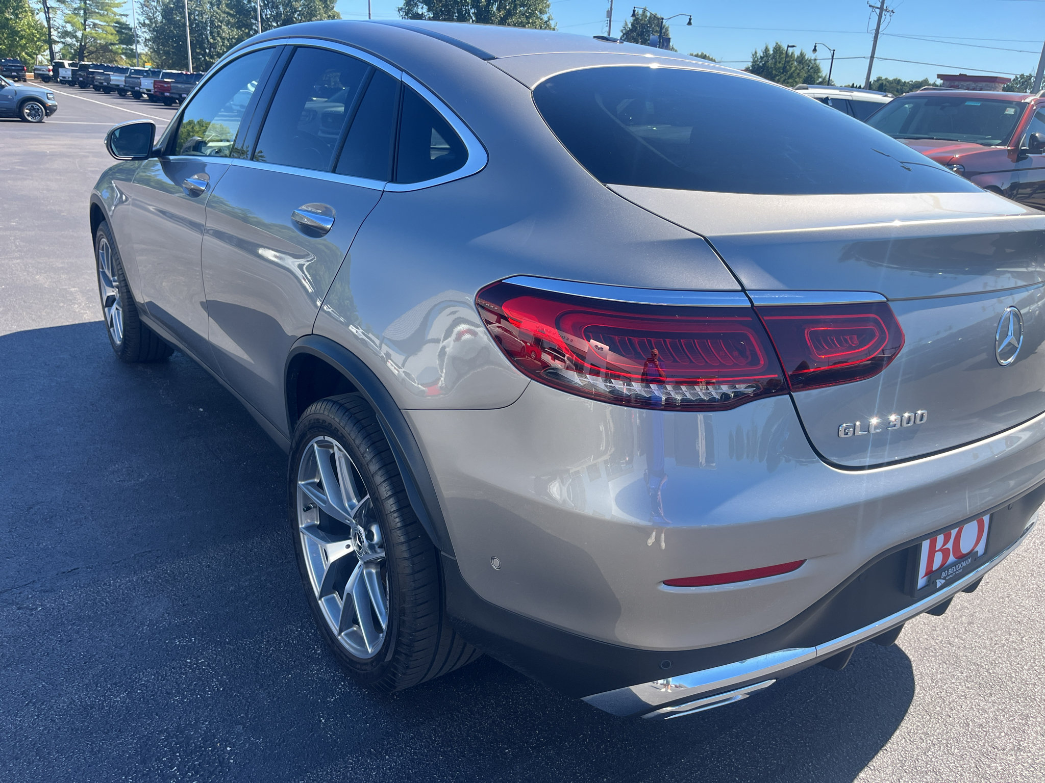 Used 2020 Mercedes-Benz GLC 300 4MATIC Coupe image 5