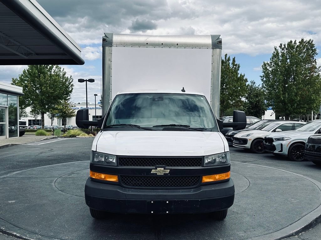 Used 2021 Chevrolet Express 4500 Extended w/ Power Convenience Package RWD image 10
