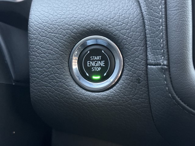 Used 2023 GMC Yukon Denali w/ LPO, Floor Liner Package image 33