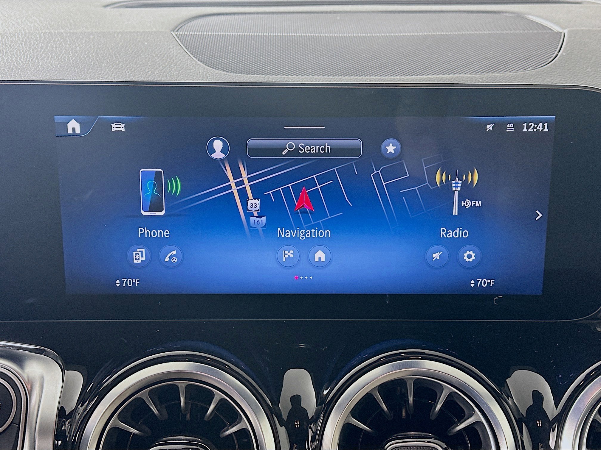 Certified 2025 Mercedes-Benz GLB 250 4MATIC image 19