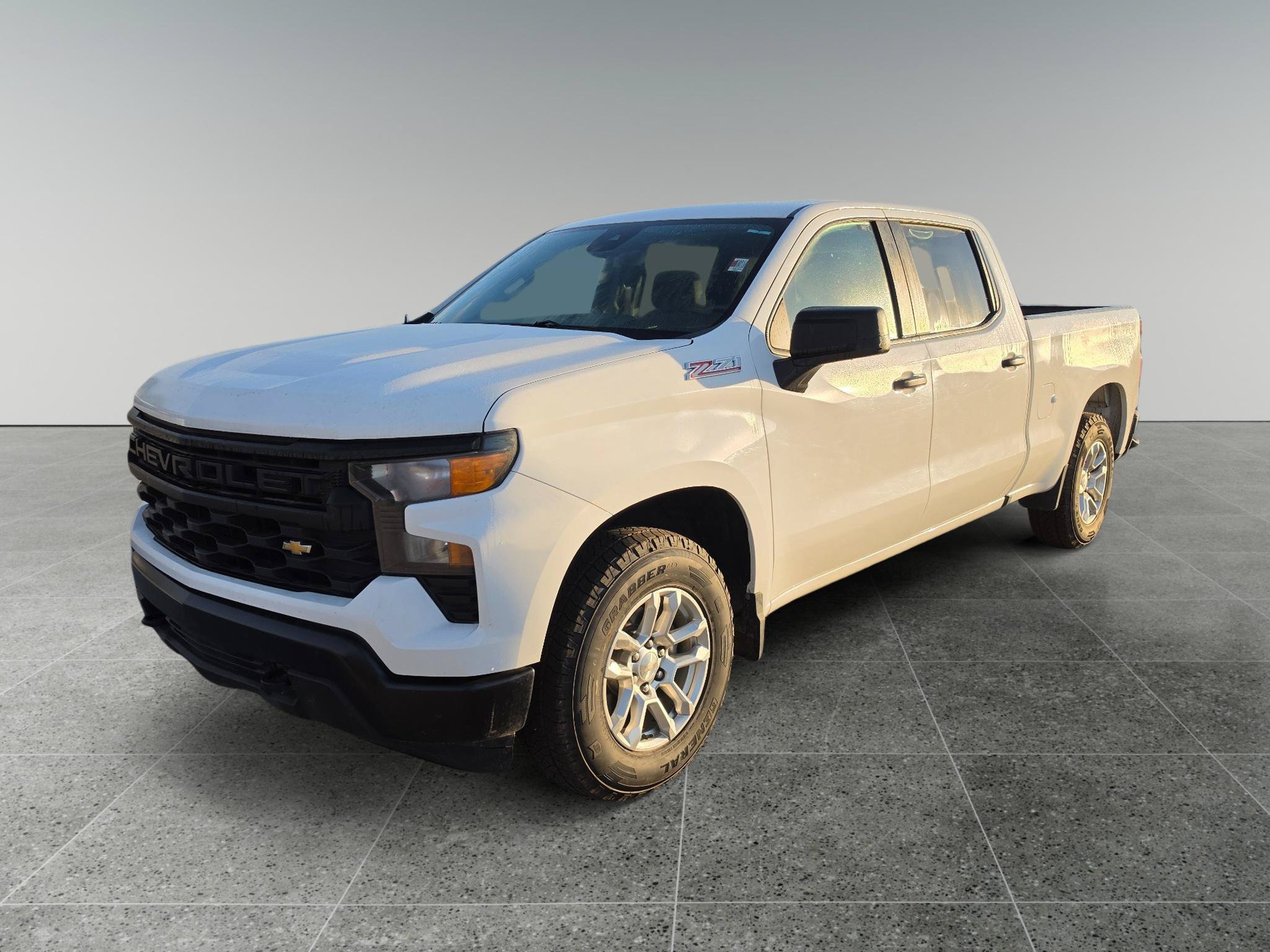Used 2023 Chevrolet Silverado 1500 W/T w/ WT Value Package AWD/4WD image 1