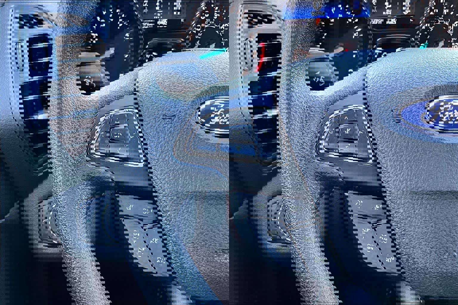 Used 2018 Ford Escape S image 24