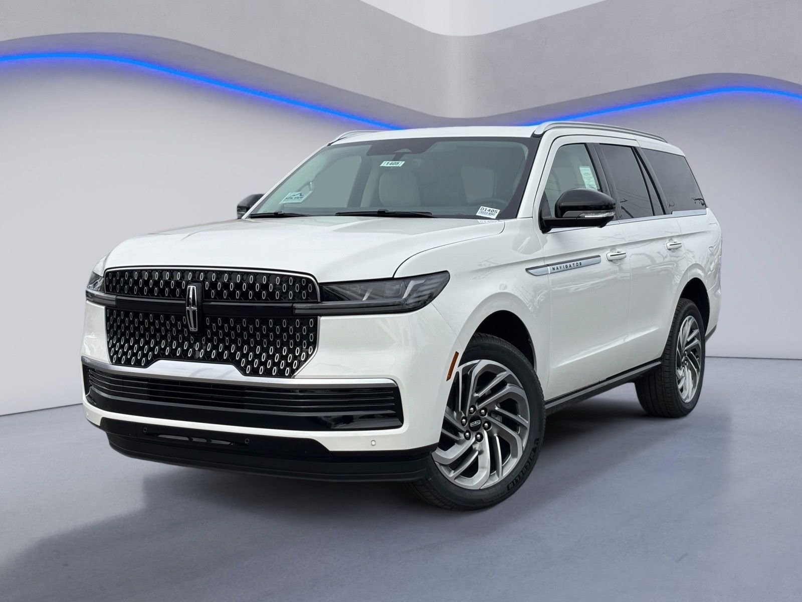 New 2026 Lincoln Navigator Reserve image 2