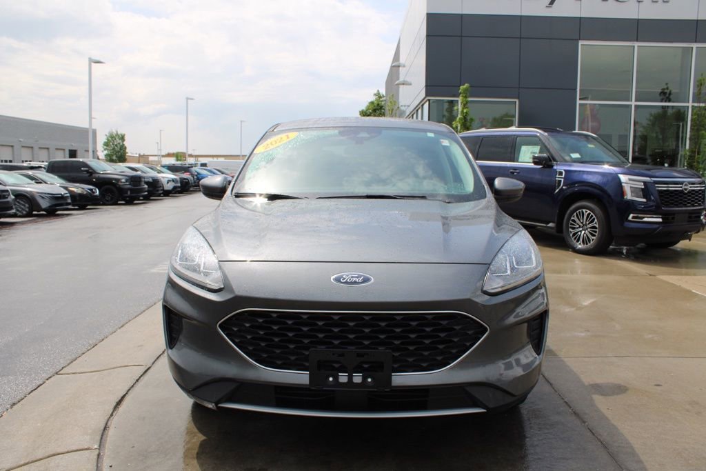 Used 2021 Ford Escape SE AWD/4WD image 2