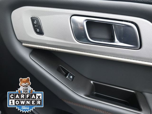 Used 2025 Ford Explorer Active image 18