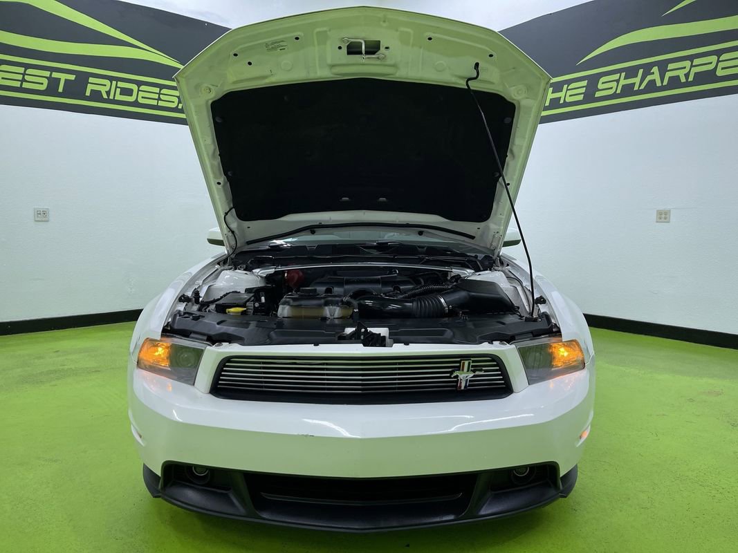 Used 2011 Ford Mustang GT Premium w/ Electronics Pkg image 4
