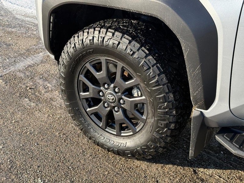 Used 2025 Toyota 4Runner SR5 image 10