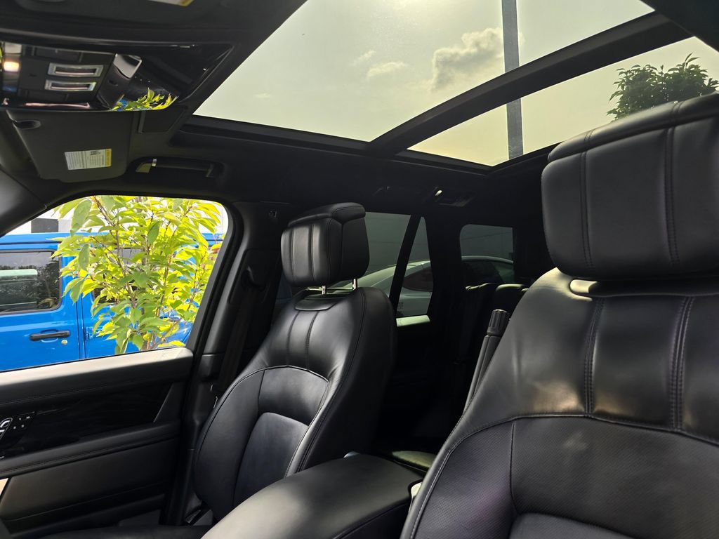 Used 2020 Land Rover Range Rover Autobiography AWD/4WD image 21
