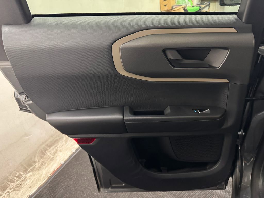 Used 2025 Ford Bronco Sport Big Bend image 16