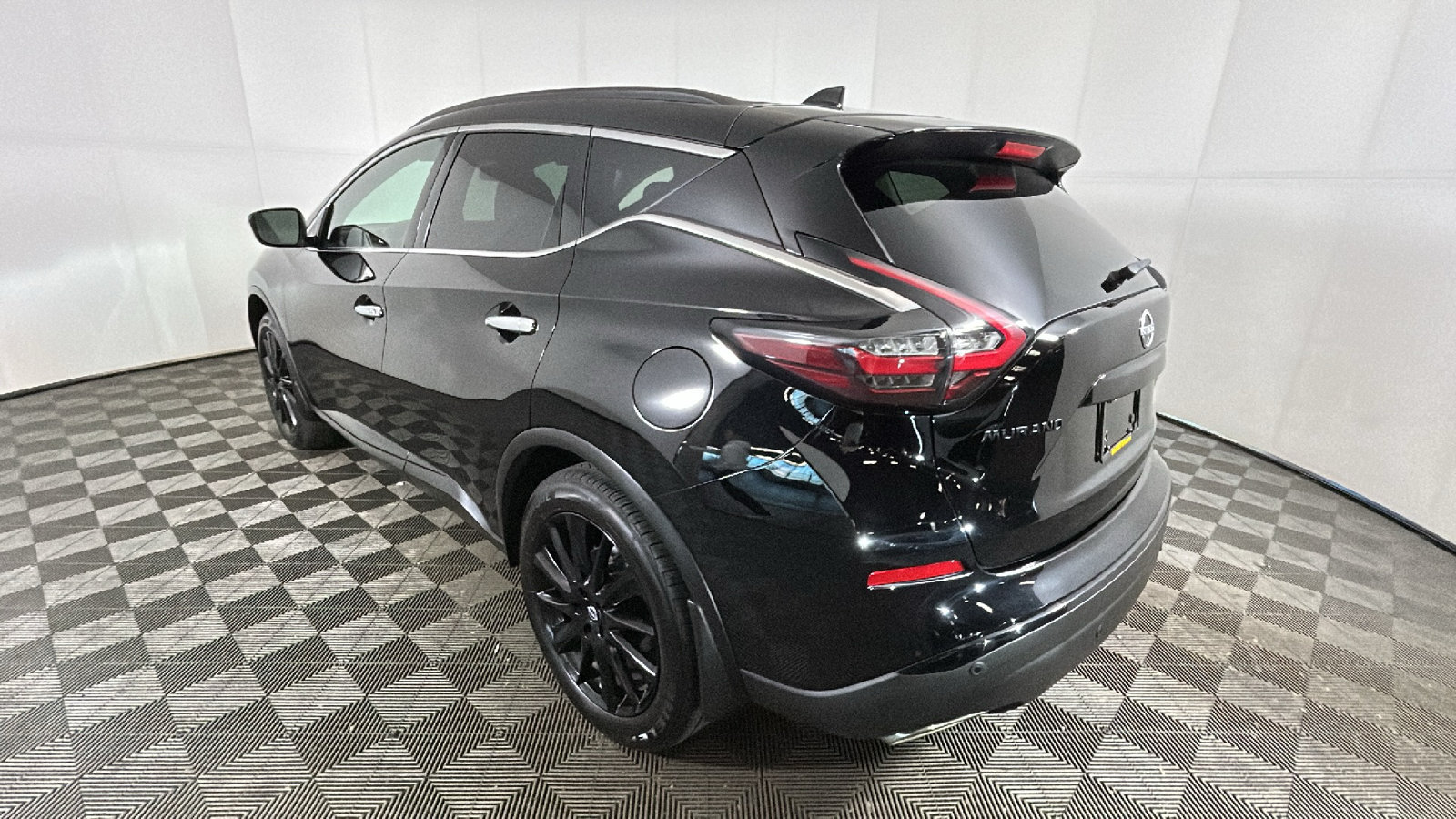Used 2024 Nissan Murano SV w/ SV Midnight Edition Package AWD/4WD image 5