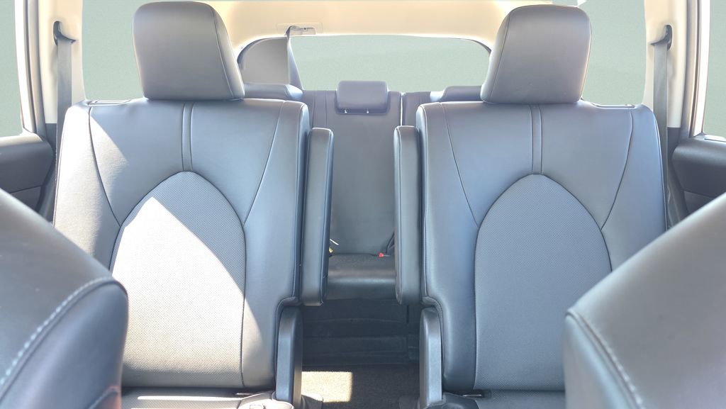 Certified 2024 Toyota Grand Highlander XLE image 10
