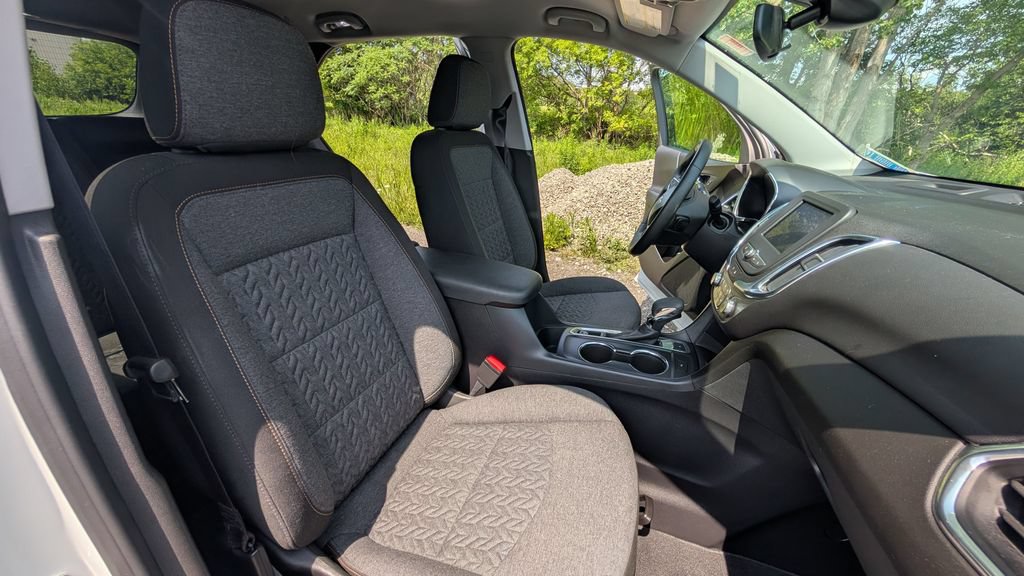 Used 2024 Chevrolet Equinox LT AWD/4WD image 19