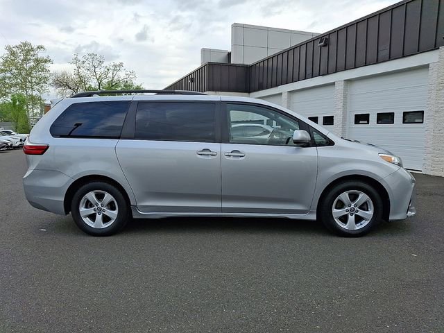 Used 2020 Toyota Sienna LE FWD image 7
