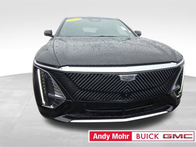 Used 2024 Cadillac Lyriq Tech w/ Driver Assist Package AWD/4WD image 3