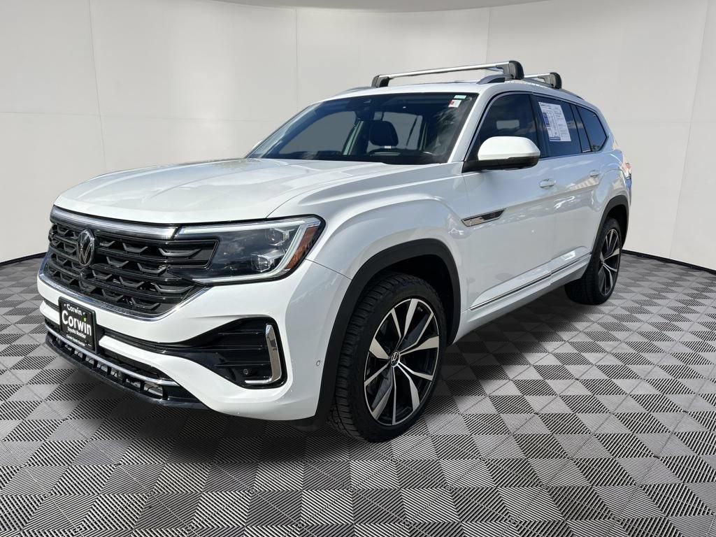 Used 2024 Volkswagen Atlas SEL Premium R-Line AWD/4WD image 3
