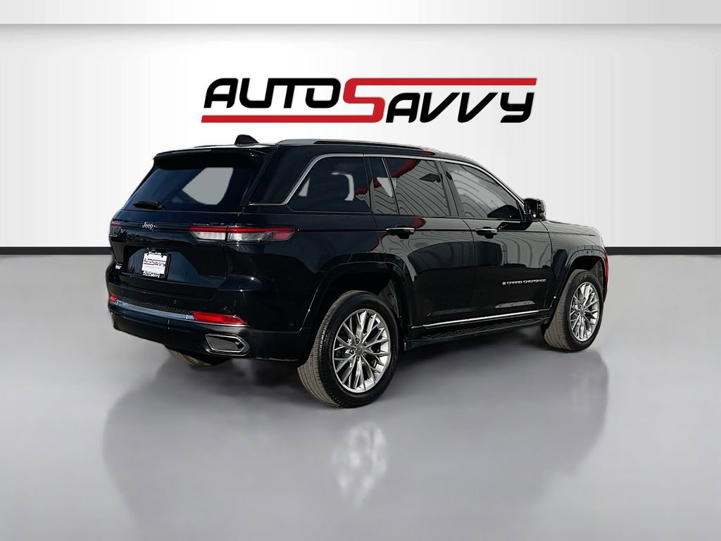 Used 2023 Jeep Grand Cherokee Summit image 7