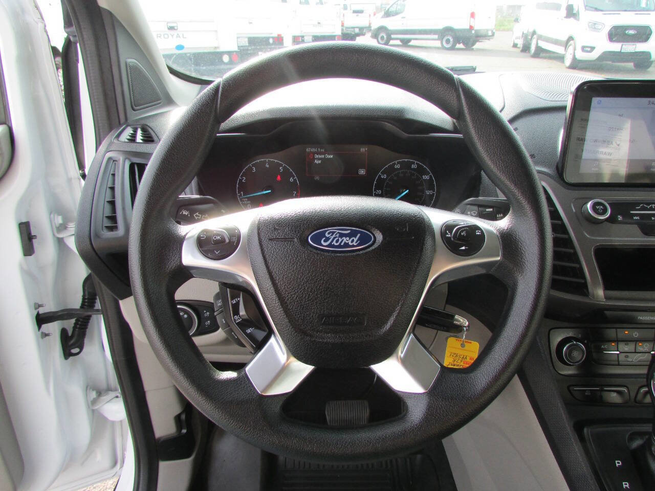 Used 2021 Ford Transit Connect XLT image 16