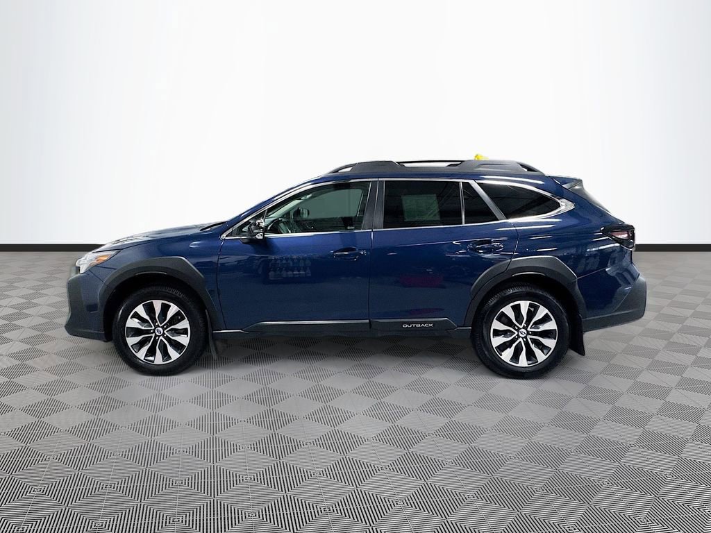 Used 2023 Subaru Outback Limited image 36