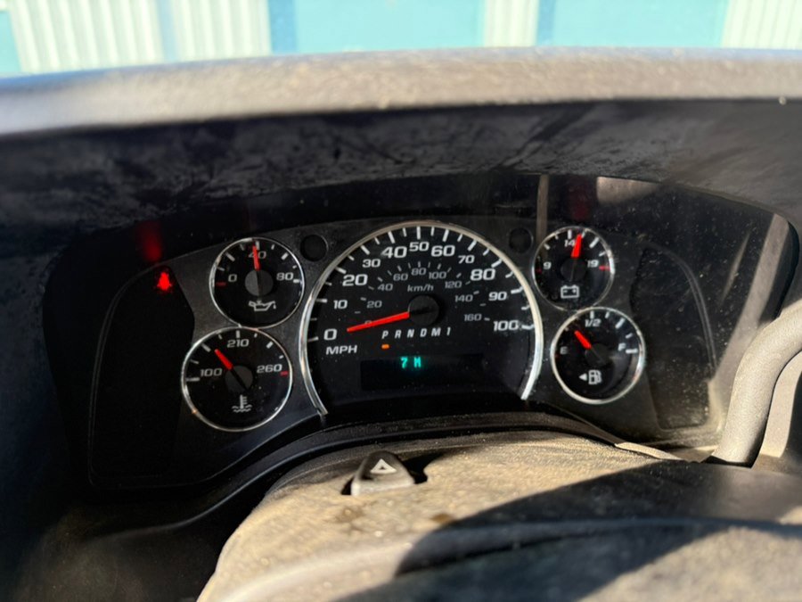 Used 2016 GMC Savana 3500 image 31