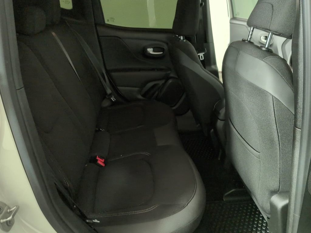 Certified 2023 Jeep Renegade Latitude w/ Sun/Sound Group image 33