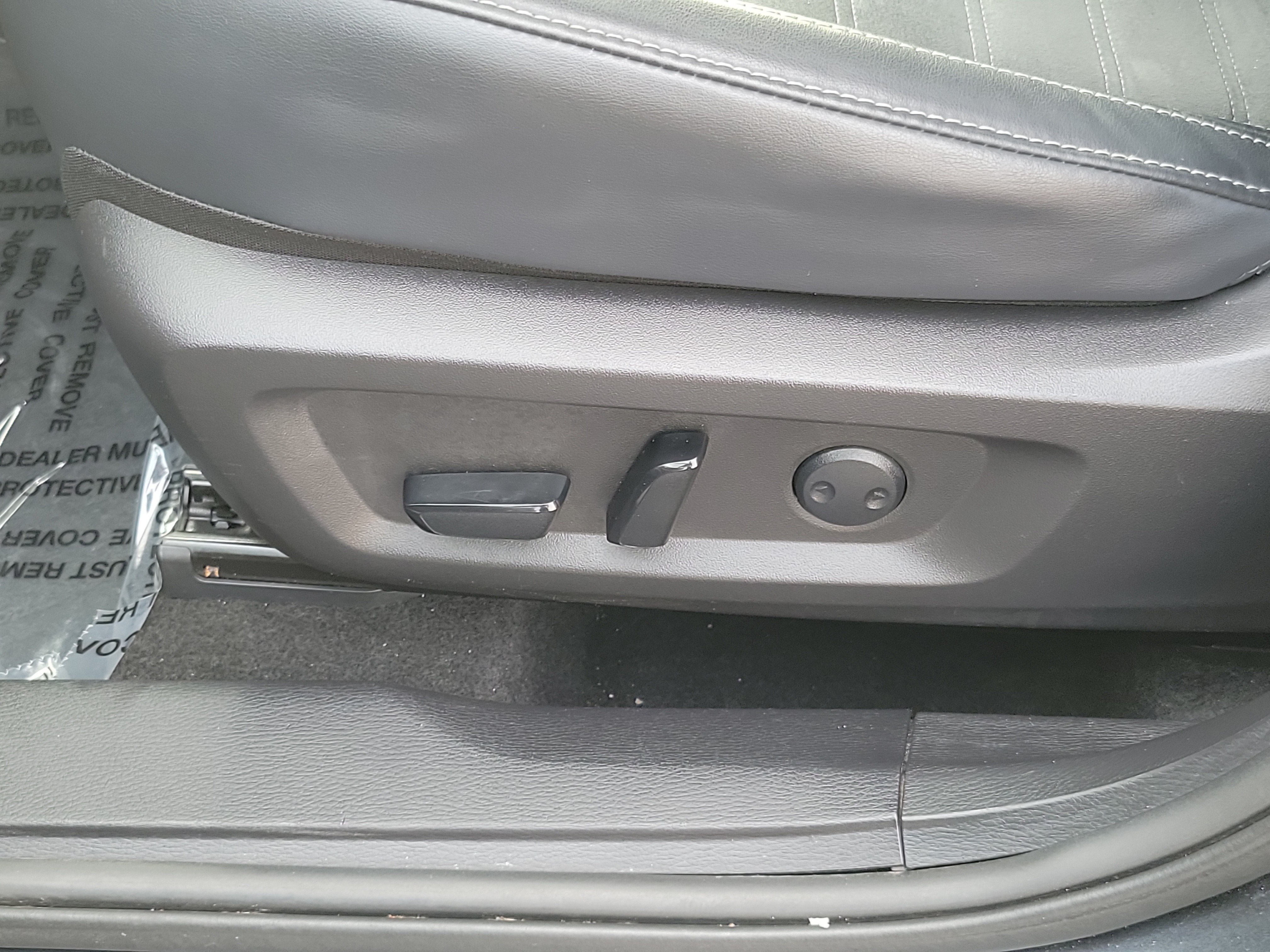 Used 2024 Mitsubishi Outlander SE AWD/4WD image 21