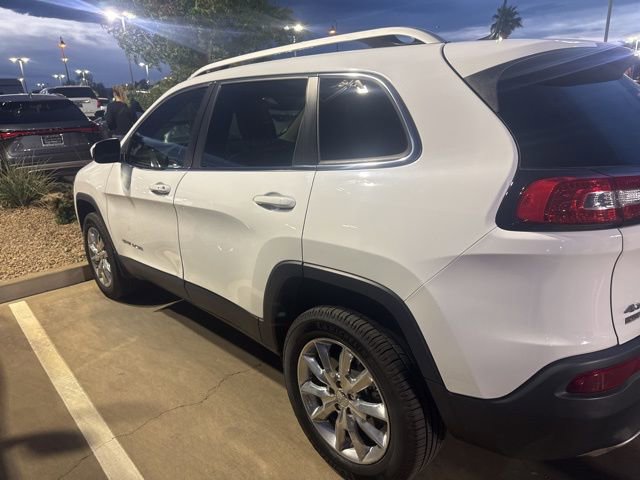 Used 2016 Jeep Cherokee Limited AWD/4WD image 5