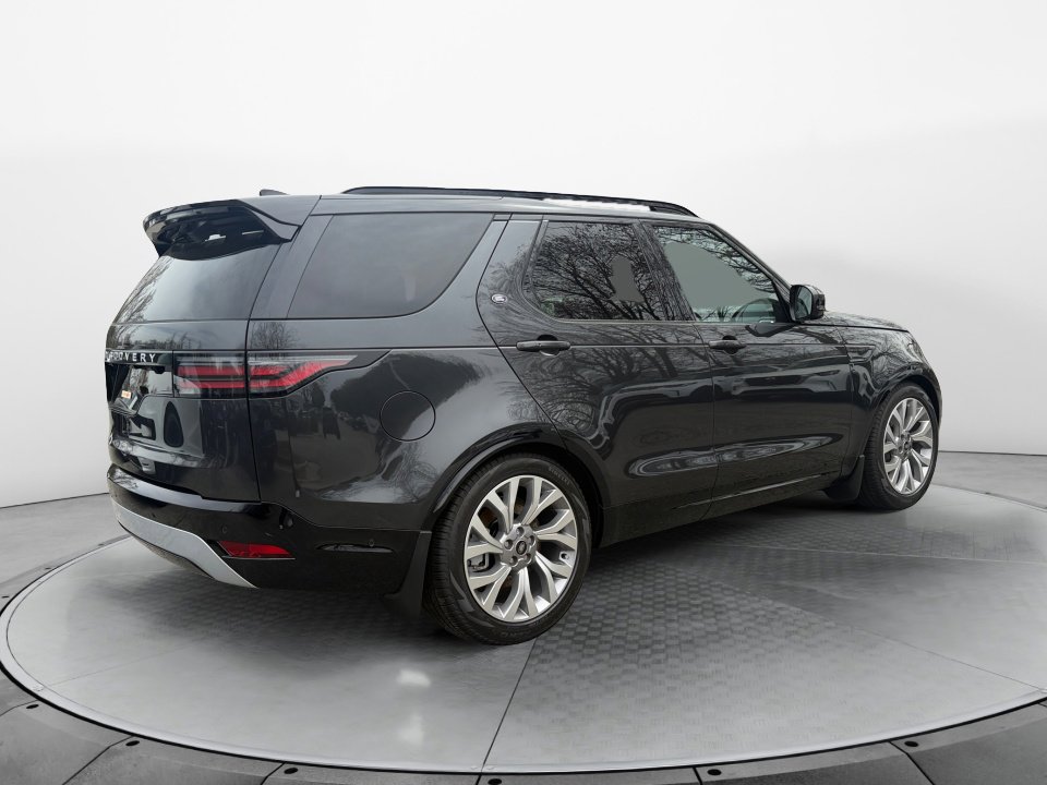 New 2026 Land Rover Discovery Limited Edition AWD/4WD image 7