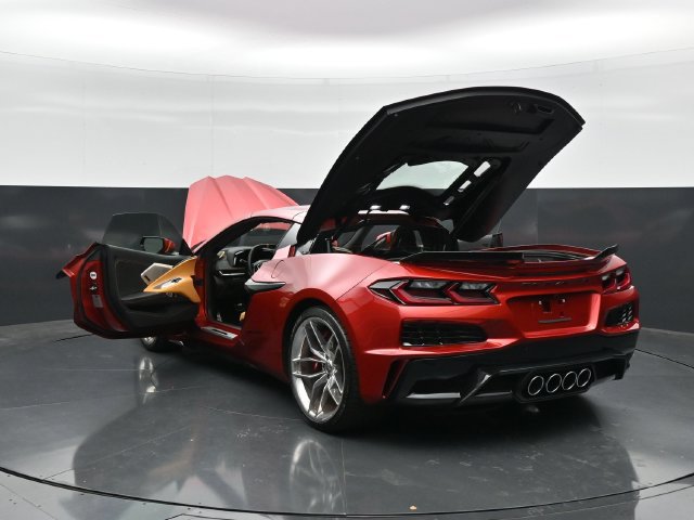 Used 2025 Chevrolet Corvette Z06 w/ Battery Protection Package RWD image 53