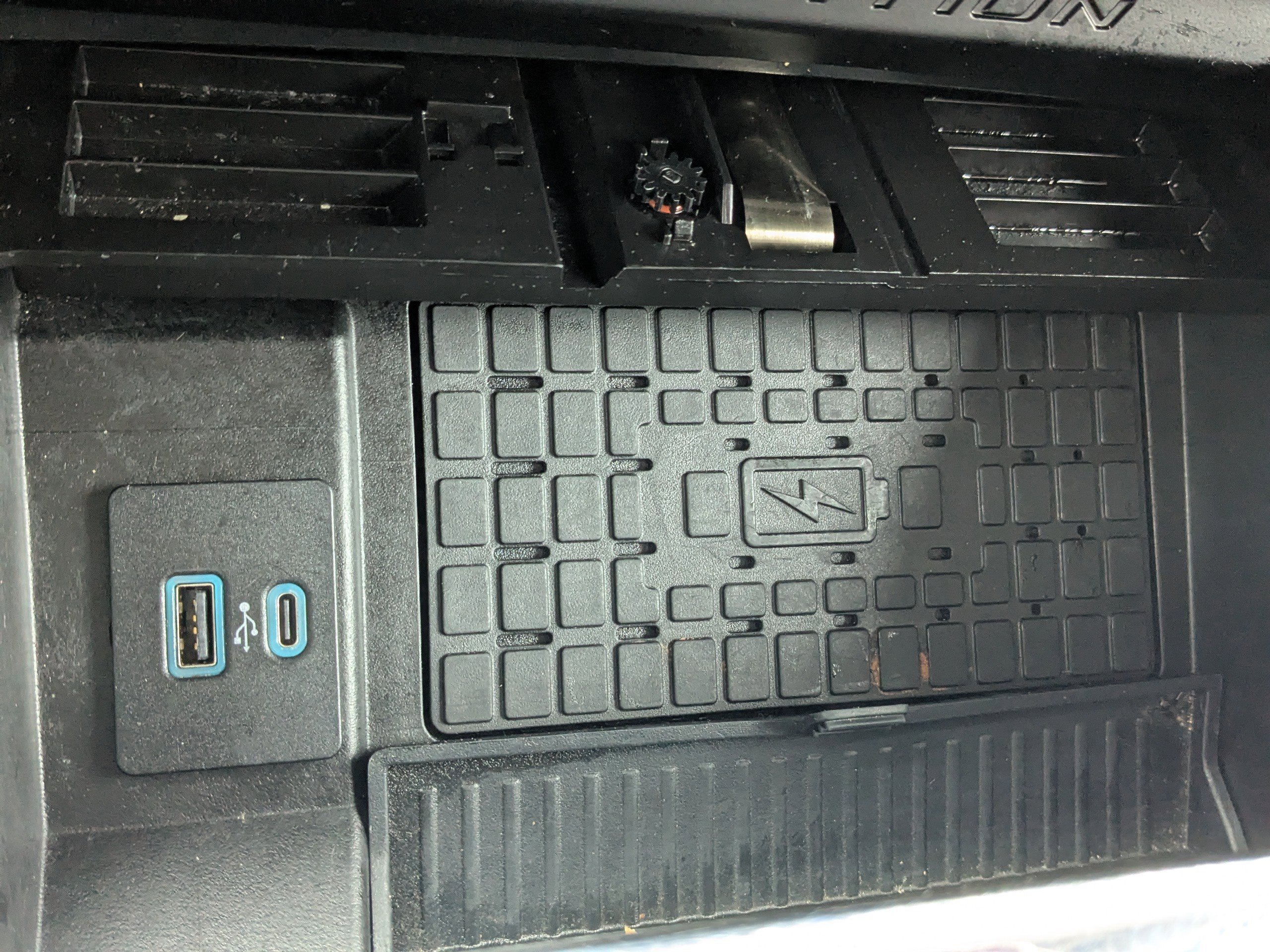 Used 2023 Ford Expedition Max XLT image 27