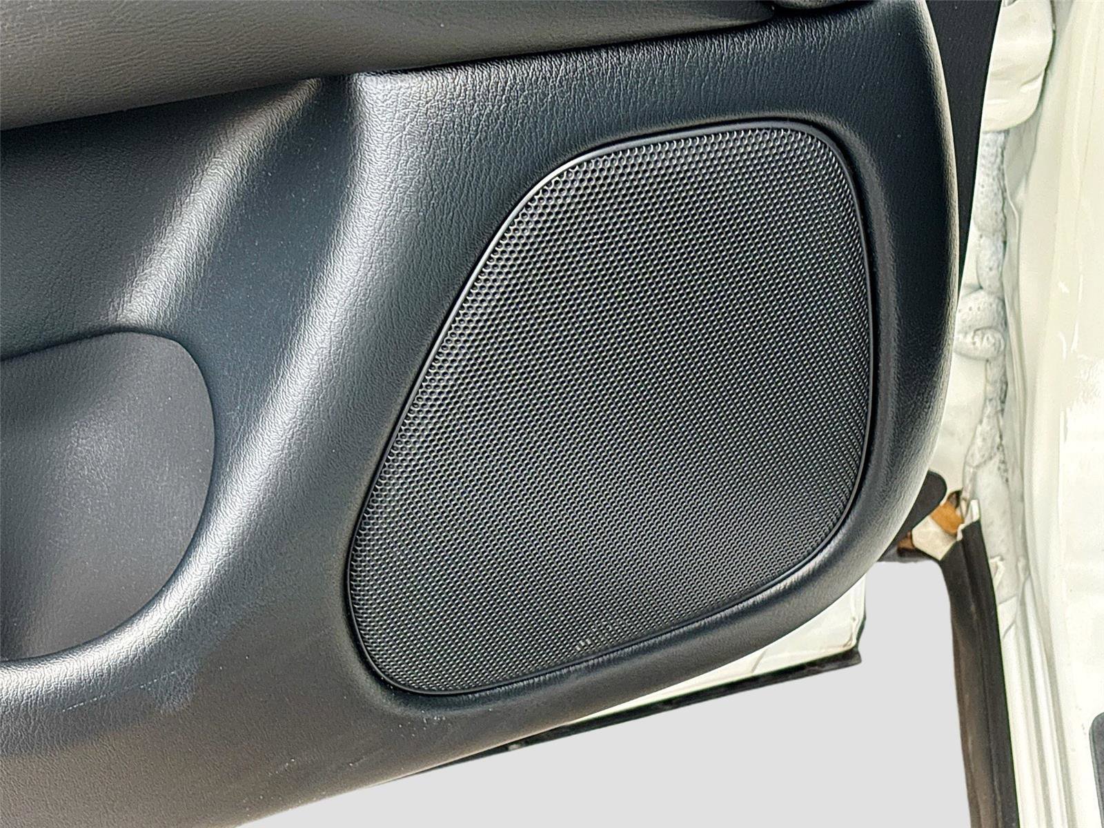 Used 2019 Nissan Pathfinder S FWD image 18