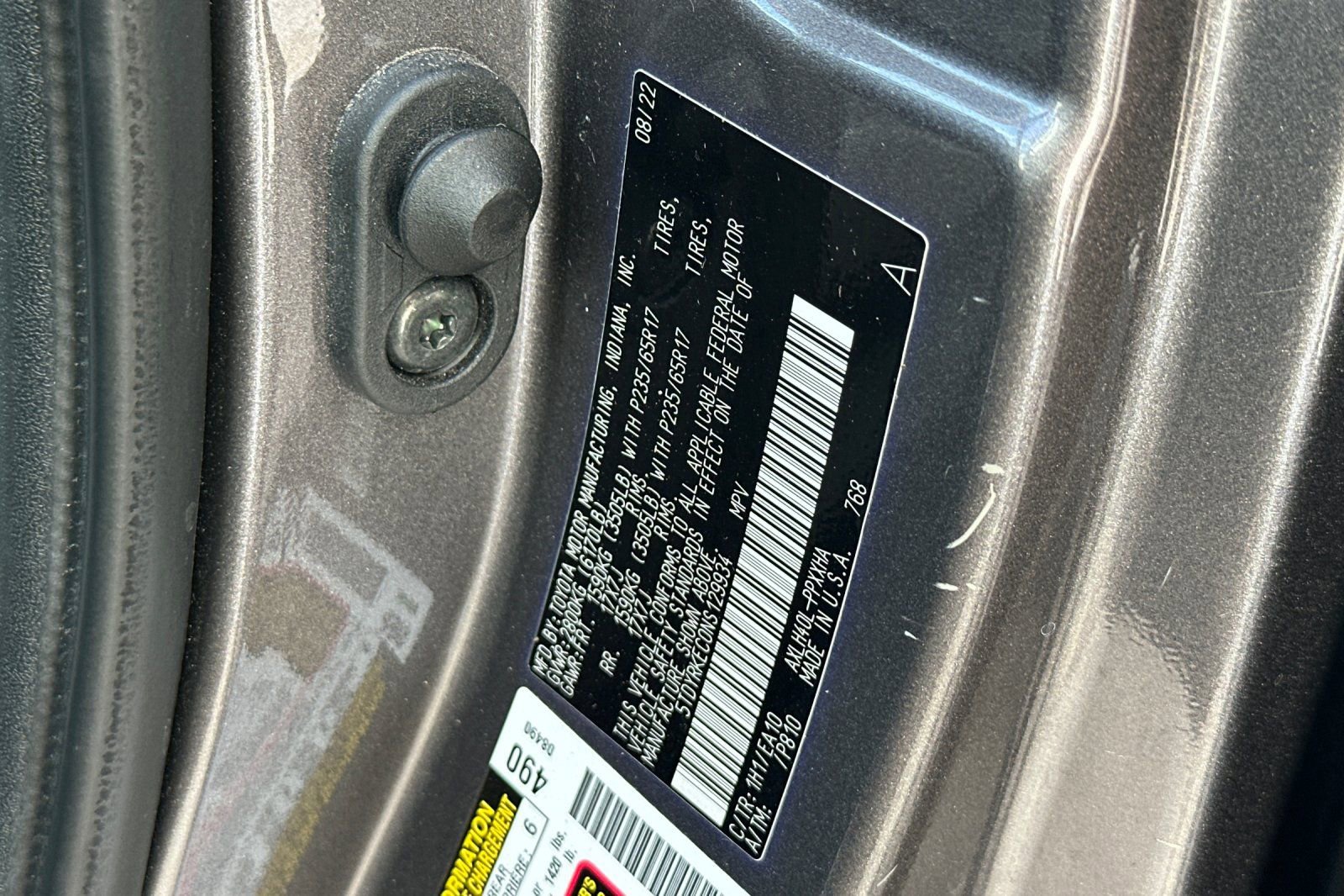 Certified 2022 Toyota Sienna XLE image 31