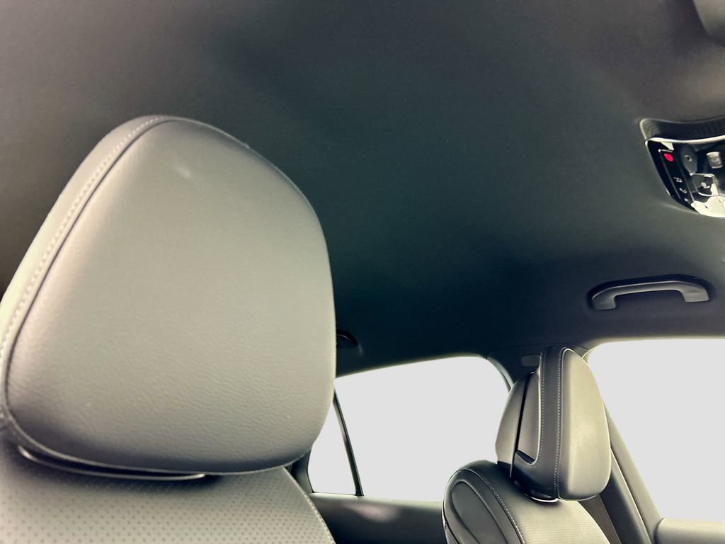 Certified 2025 Mercedes-Benz GLC 300 image 17