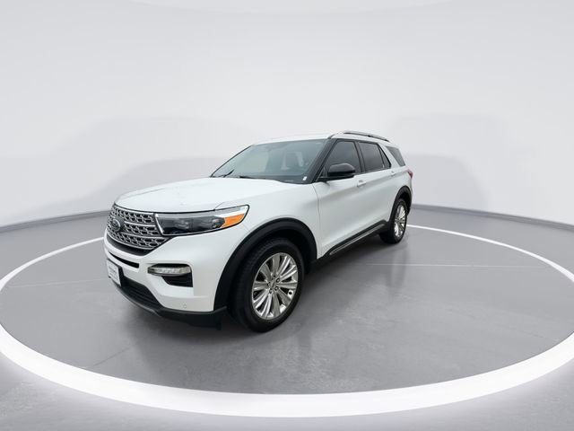 Used 2024 Ford Explorer Limited w/ Limited Technology Package video 4